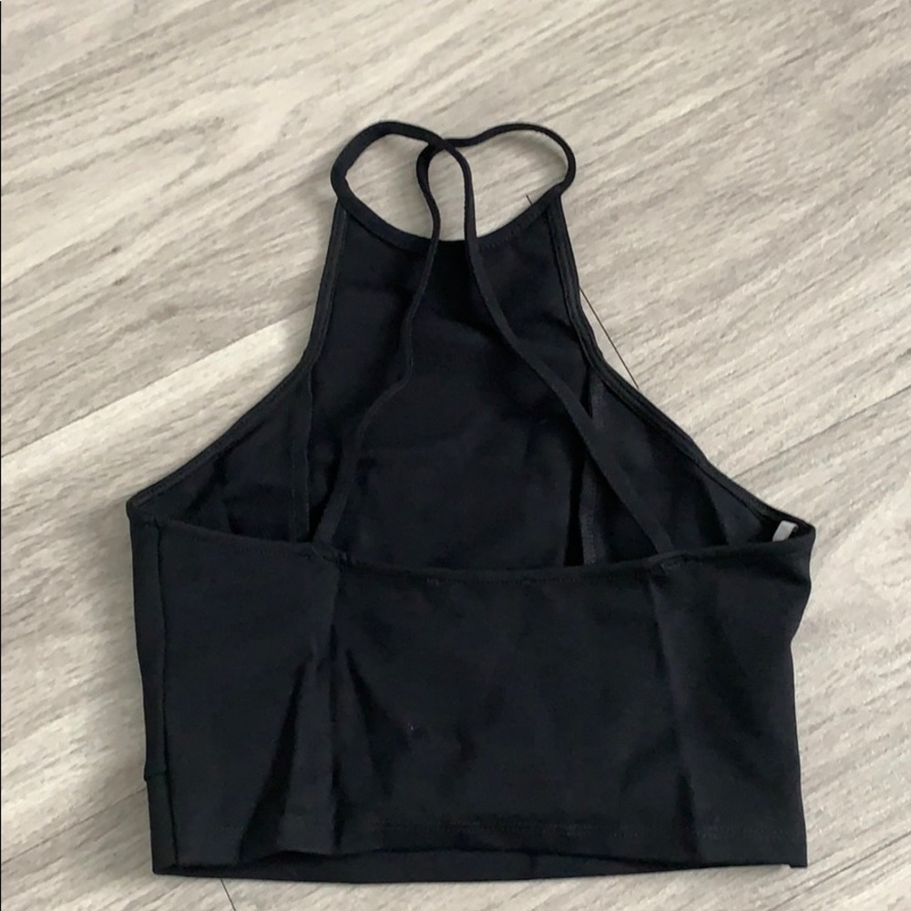 Black criss cross back crop top - Picture 2 of 2